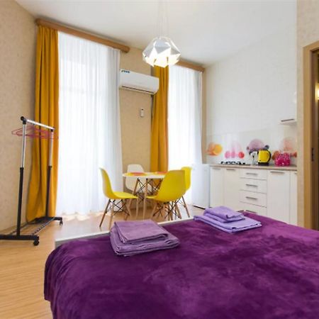 Pop Art Studio Apartment Тбілісі Екстер'єр фото