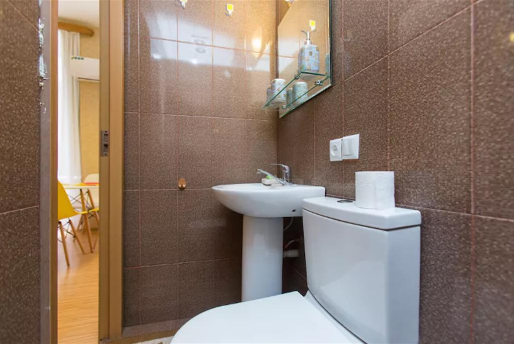 Pop Art Studio Apartment Тбілісі Екстер'єр фото